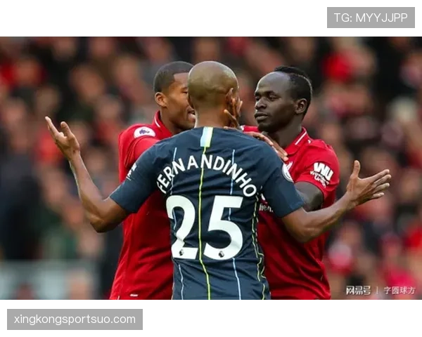 库杜斯对阵利物浦与曼城的强强对话表现分析